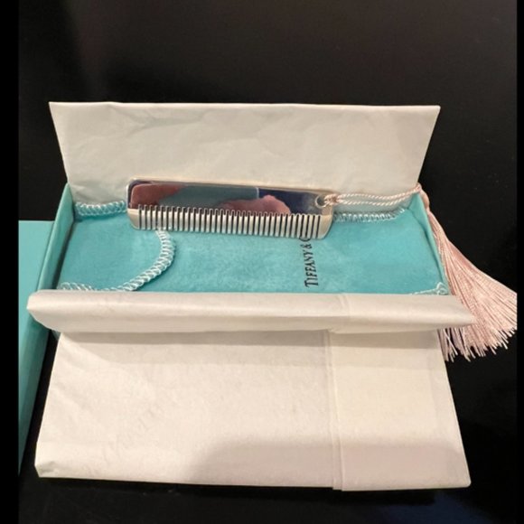 Tiffany & Co. 1837 Baby Comb Sterling Silver w/ Pink Tassel pouch & box included - Picture 2 of 5